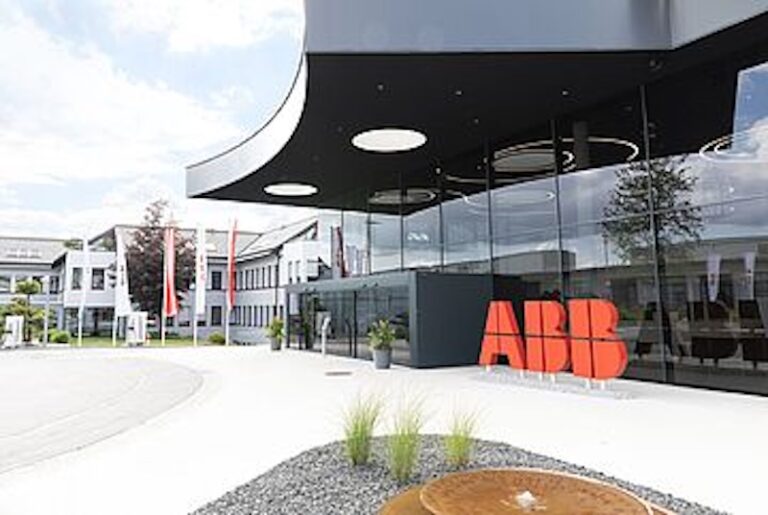 ABB Integrates Machine Automation into Process Automation to Strengthen Industrial Synergies and Innovation