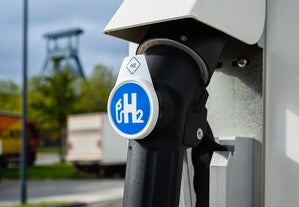 Accelerating Hydrogen Energy Deployment through Industrial Automation and Innovation