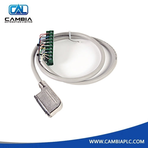 Micro800 Series 1492-CABLE005Y Brand New Allen-Bradley Controllers 5 Meter Cable
